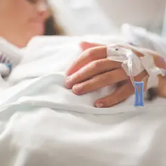 Sepsa skąd się bierze? Poznaj przyczyny, objawy i czynniki ryzyka.