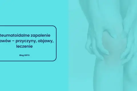 Dłonie uciskają kolano, sugerując ból związany z reumatoidalnym zapaleniem stawów.